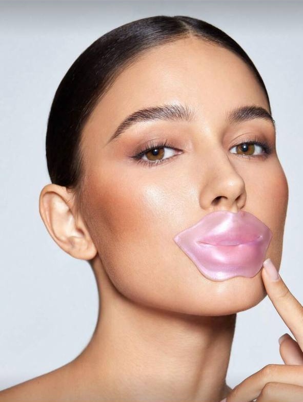 Strawberry Moisturizing Lip Mask